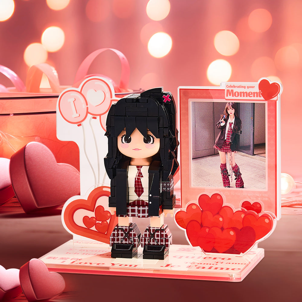 DIY Photo Customization: Surprise gifts featuring single-person Duddu Brick Figures in romantic scenes, holiday gifts, and Duddu Brick Figures ornaments.